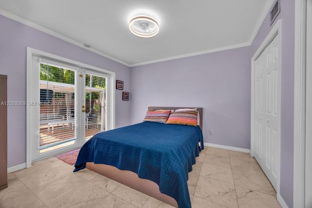 8900 SW 159th Ter, Palmetto Bay, FL 33157