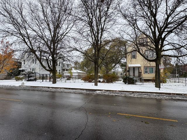 1418 E 76th Street, Chicago, IL 60619