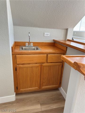 7409 Bush Garden Avenue, Las Vegas, NV 89129