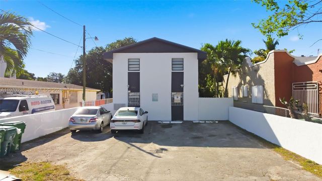 1542 NW 35th St, Miami, FL 33142