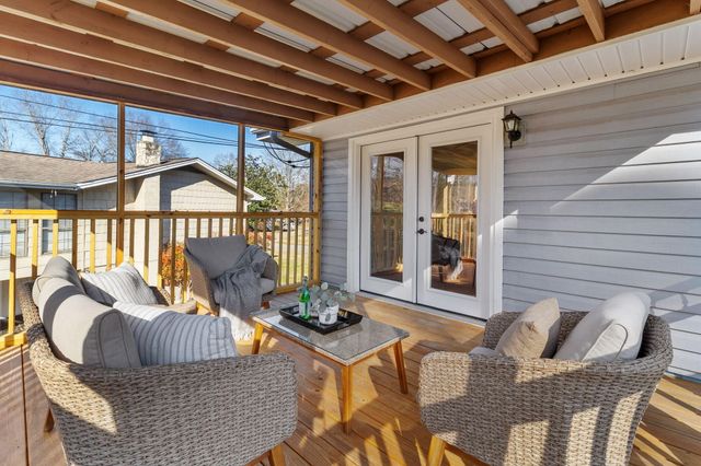 6933 Love Lane, Hixson, TN 37343