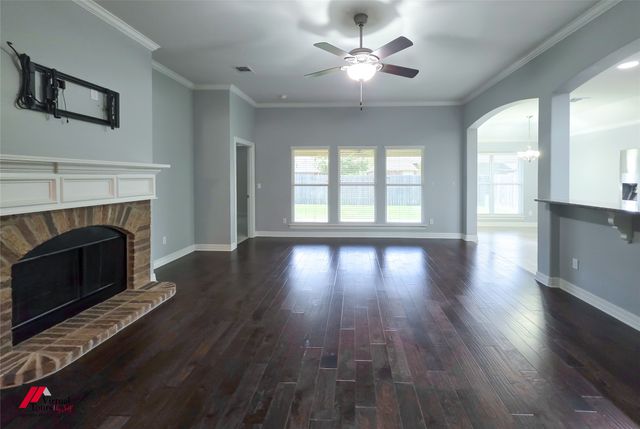 9810 Cedar Brooke, Shreveport, LA 71115