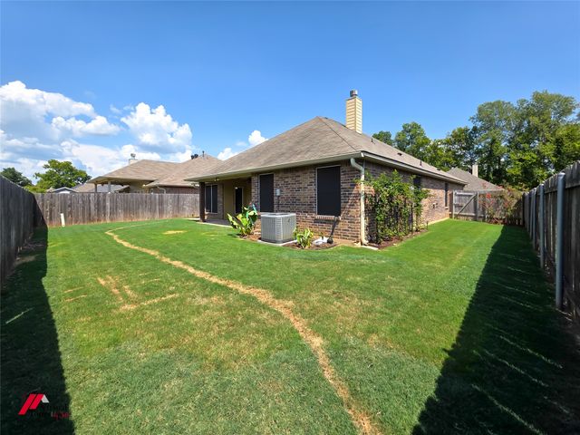 9810 Cedar Brooke, Shreveport, LA 71115