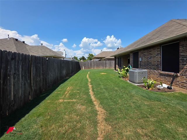 9810 Cedar Brooke, Shreveport, LA 71115