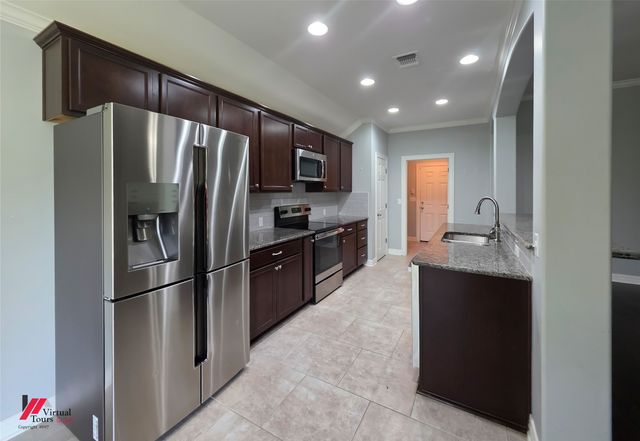 9810 Cedar Brooke, Shreveport, LA 71115