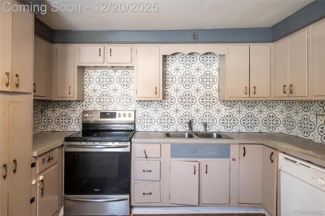 1580 Liberty Street, Lapeer, MI 48446