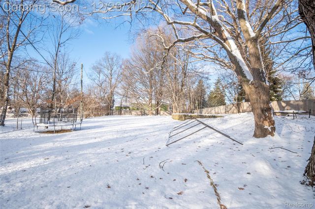 1580 Liberty Street, Lapeer, MI 48446