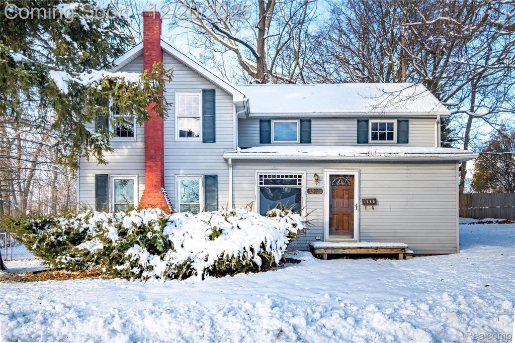 1580 Liberty Street, Lapeer, MI 48446