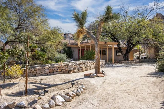 66075 Foothill, Joshua Tree, CA 92252