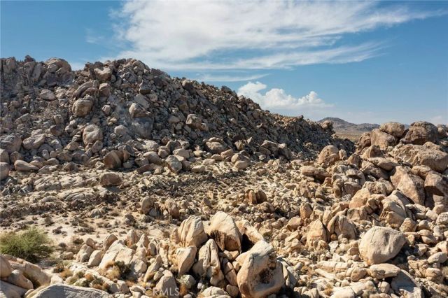 66075 Foothill, Joshua Tree, CA 92252