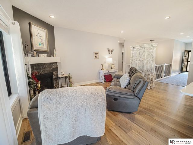 3500 Anaheim Court, Lincoln, NE 68506