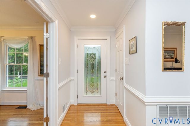 5724 Grove Forest Rd, Midlothian, VA 23112