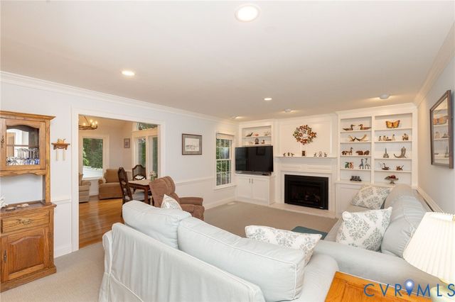 5724 Grove Forest Rd, Midlothian, VA 23112