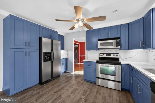 1943 BIRCHWOOD PK DR N, Cherry Hill, NJ 08003