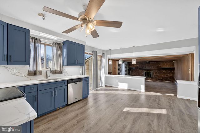 1943 BIRCHWOOD PK DR N, Cherry Hill, NJ 08003