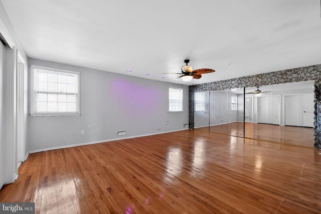 1943 BIRCHWOOD PK DR N, Cherry Hill, NJ 08003