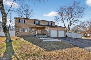 1943 BIRCHWOOD PK DR N, Cherry Hill, NJ 08003