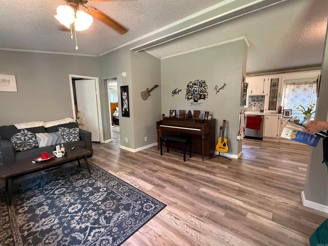 11 Leon Lane, Conway, AR 72032