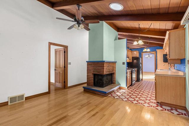 813 E TAFT AVENUE, Appleton, WI 54915