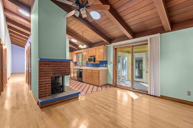 813 E TAFT AVENUE, Appleton, WI 54915