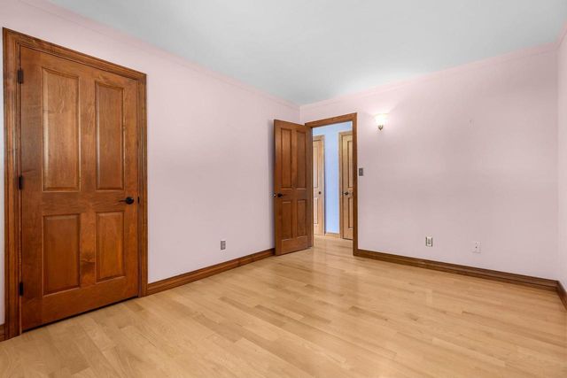 813 E TAFT AVENUE, Appleton, WI 54915