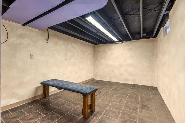 813 E TAFT AVENUE, Appleton, WI 54915
