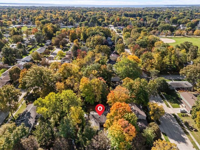813 E TAFT AVENUE, Appleton, WI 54915