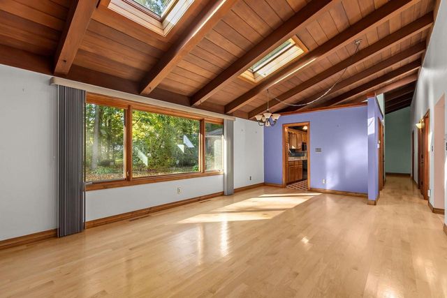 813 E TAFT AVENUE, Appleton, WI 54915