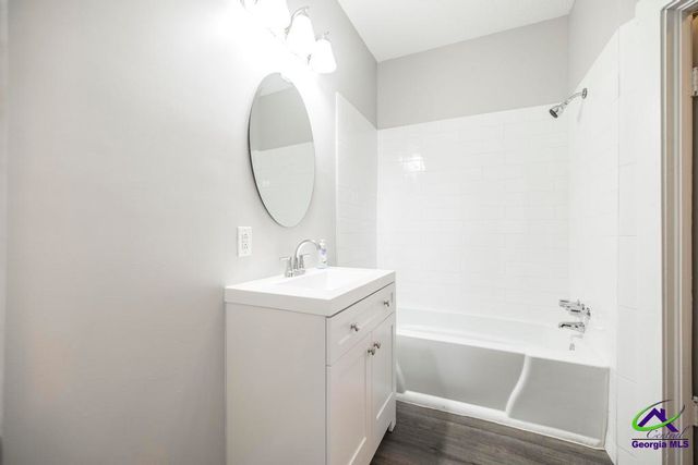 673 Villa Esta Avenue, Macon, GA 31206