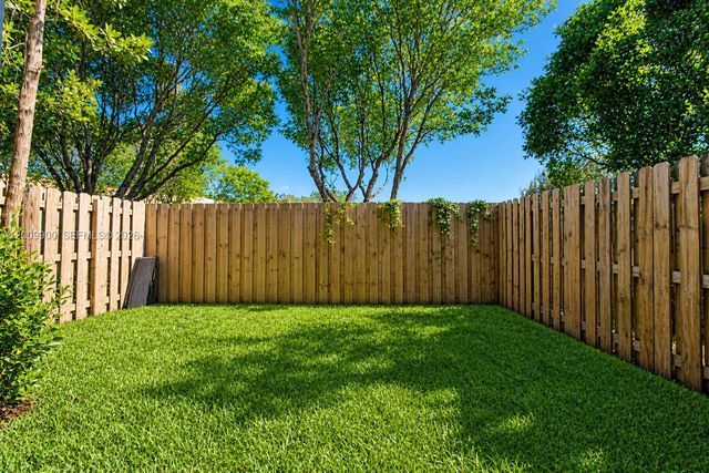 2664 SE 19th St, Homestead, FL 33035