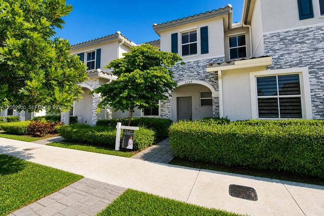 2664 SE 19th St, Homestead, FL 33035