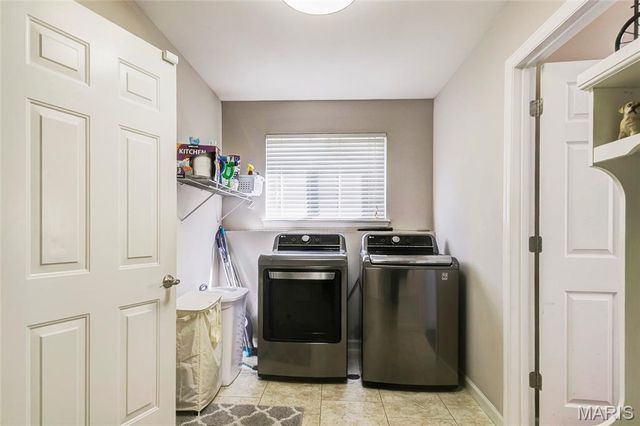 25 Aspen Ridge Court, St Peters, MO 63376