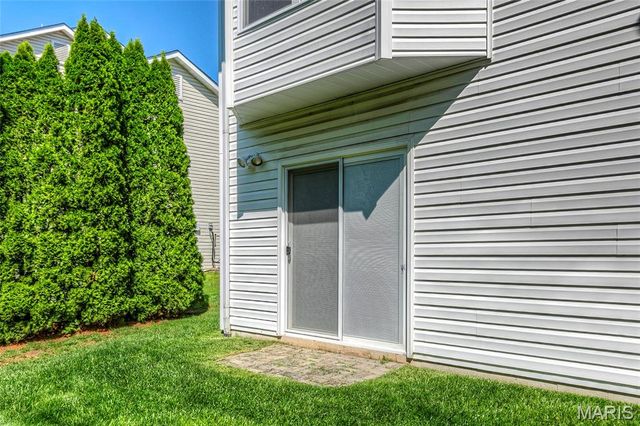 25 Aspen Ridge Court, St Peters, MO 63376