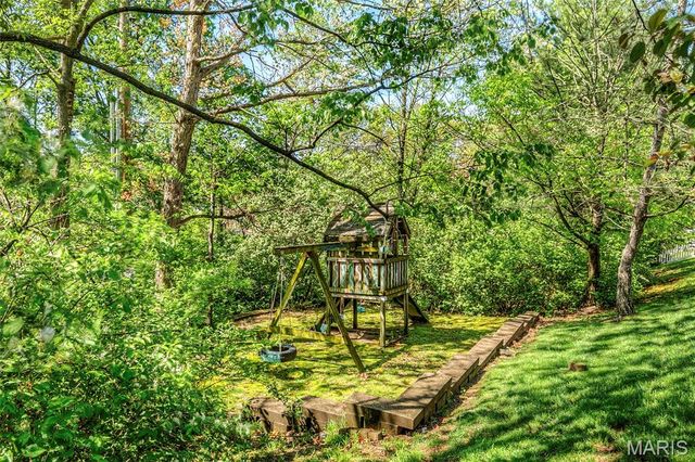 25 Aspen Ridge Court, St Peters, MO 63376