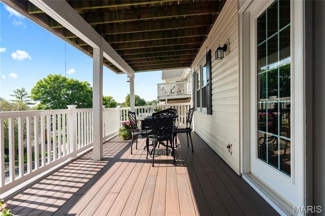 7356 Whitehall Colonial Lane, St Louis, MO 63119