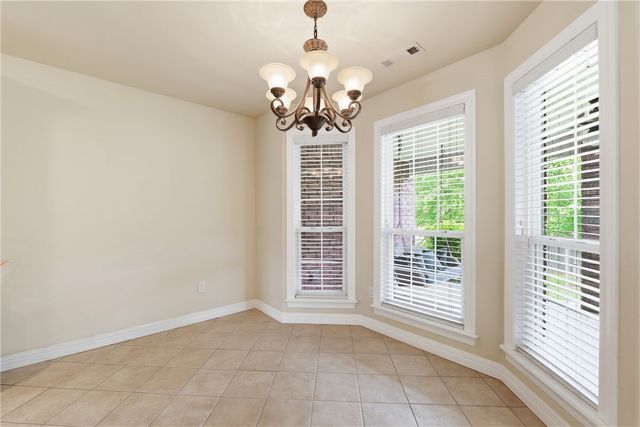 552 N Brices Cross Drive, Fayetteville, AR 72704