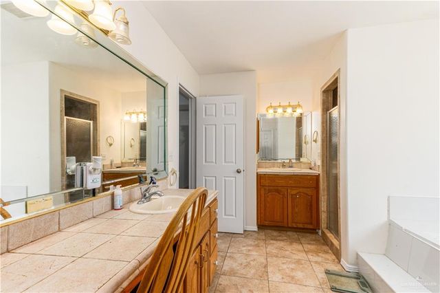 310 Wimbledon Drive, Weslaco, TX 78596