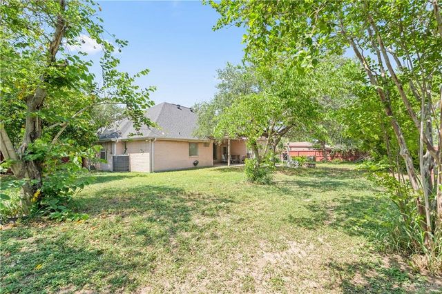 310 Wimbledon Drive, Weslaco, TX 78596