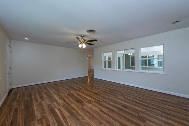 10613 Willowgrove Drive, Houston, TX 77035