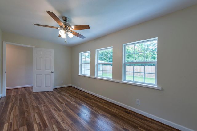 10613 Willowgrove Drive, Houston, TX 77035
