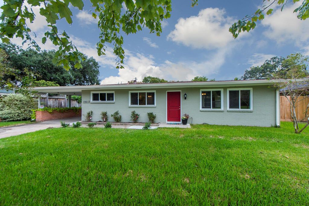 10613 Willowgrove Drive, Houston, TX 77035