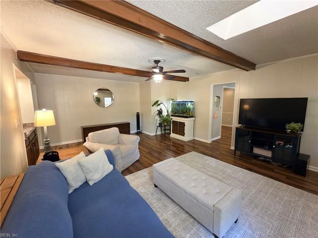 4728 Skipjack CT, Virginia Beach, VA 23464
