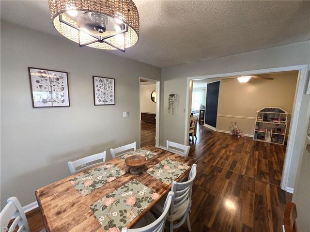 4728 Skipjack CT, Virginia Beach, VA 23464