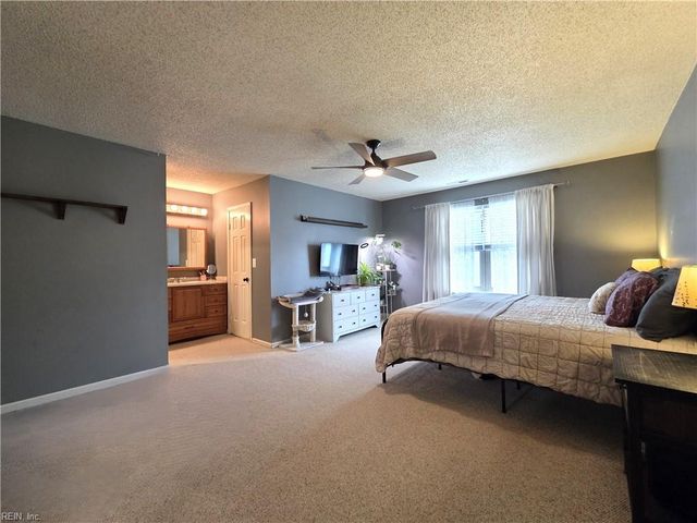 4728 Skipjack CT, Virginia Beach, VA 23464