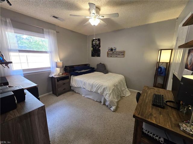 4728 Skipjack CT, Virginia Beach, VA 23464