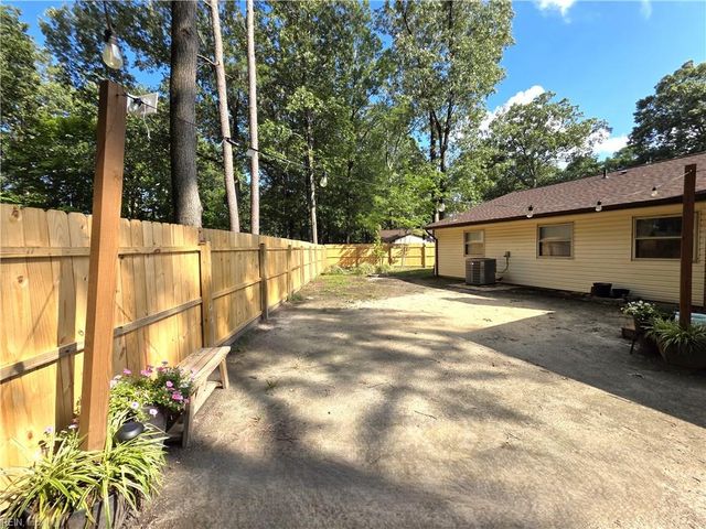 4728 Skipjack CT, Virginia Beach, VA 23464