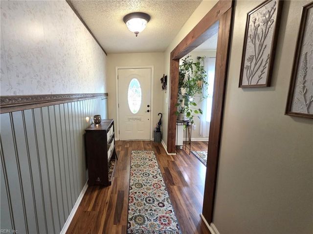 4728 Skipjack CT, Virginia Beach, VA 23464