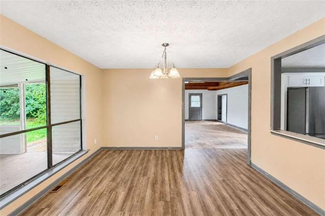 6742 Oakland Drive, Douglasville, GA 30135