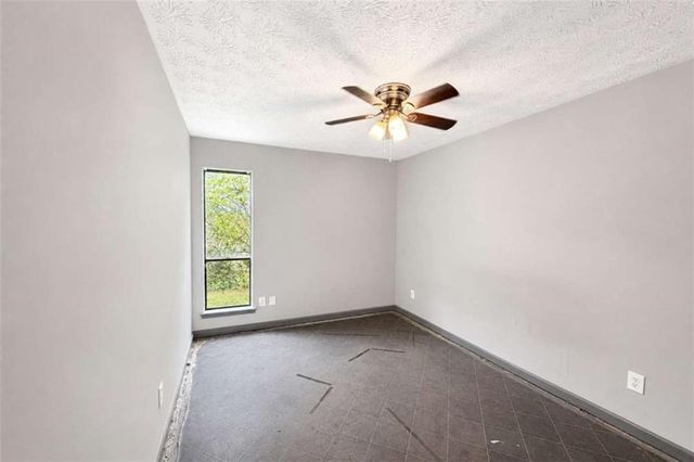 6742 Oakland Drive, Douglasville, GA 30135