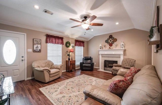 1311 Alpha Lane, Crosby, TX 77532
